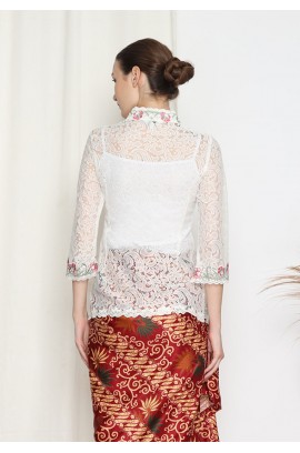 Lyne Halim Blouse Brukat Bordir Broken White, 3223
